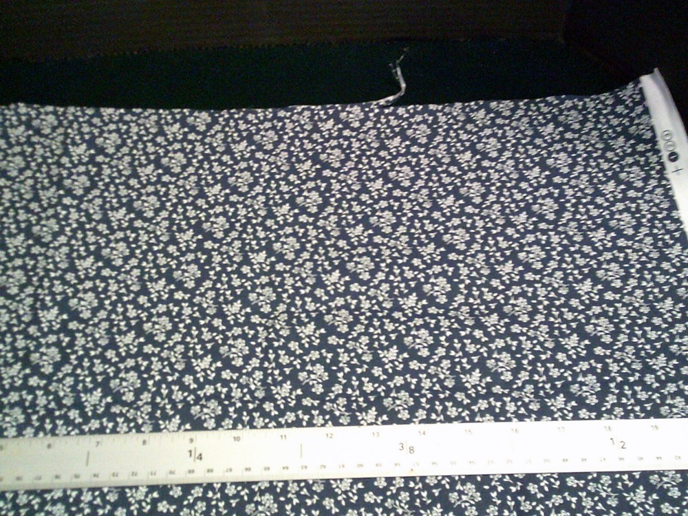 WASHED & IRONED White Floral on Dark Blue Fat Quarter 18″ X 22 ” Cotton Fabric