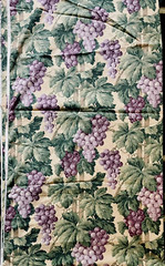 VTG Joan Kessler CONCORD Purple Grapes & Vines on Tan BTHY