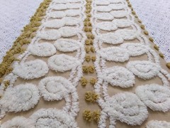 Vtg Chenille Bedspread Fabric Creamy Caramel White Dot Swirl Design 12×38″ Piece