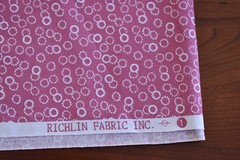 By 1/2 Yd, White Circles on Pink Quilt Cotton, Richlin, N4131