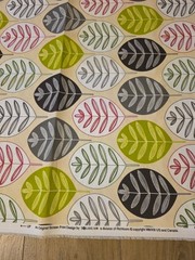 2013 SOLARIUM Richloom Retro Multicolor Leaf Design Screen Print Fabric 4 Yards