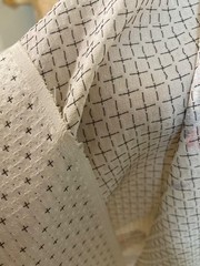 Vintage Japanese kimono silk fabric / smooth weave, white base, box D48