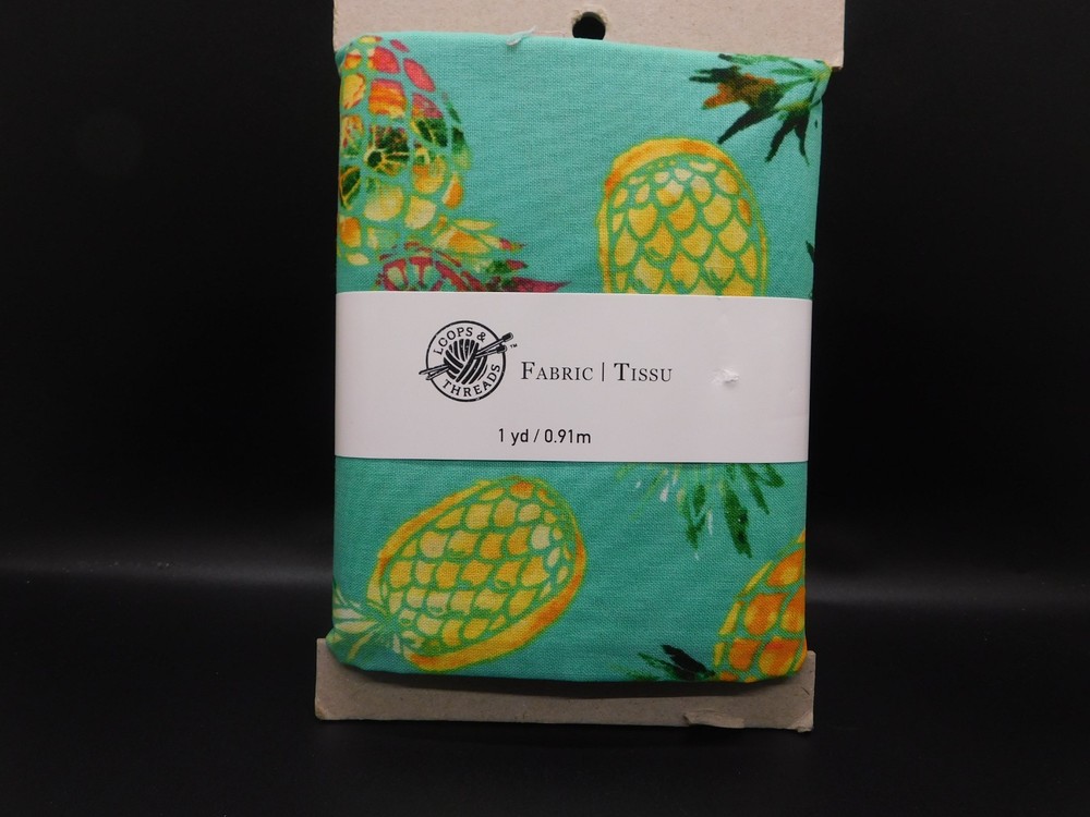 Loops & Threads 1 yd precut fabric Pineapple 100% cotton