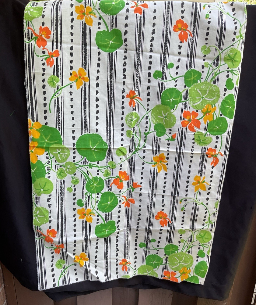 Dupont 1970s Green And Orange Flowers Cotton Fabric MCM Vintage – 25″ x 41″