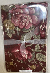 Annie’s Creative Quilters Fabric + Pattern Rosehill Collection FQ061 New