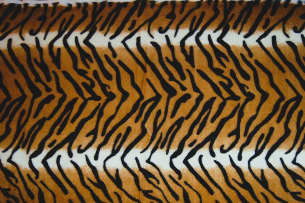 1 Yard Brown Black Tiger Print w/ White Stripe Fleece Fabric 37″ X 58″