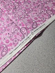 2007 Fabric Traditions Pink Paisley Floral 2 Yards