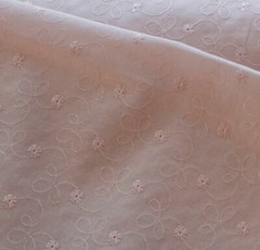 ~ FROM JAPAN ROBERT KAUFMAN REBECCA EMBROIDERED COTTON PINK FABRIC BTHY ~