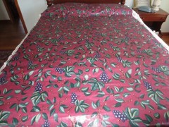 4112. Schumacher WILLIAMSBURG GRAPE DESIGN Polished COTTON FABRIC – 54″ BTY