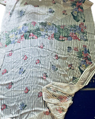 VTG Semi Sheer Large Floral Silk w/Satin Stripe w/ Border Print 45″ X 189″