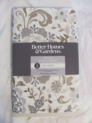 NIP Better Homes & Gardens 100% Cotton FLORAL GREYS / Tan 2 Yards Precut FABRIC