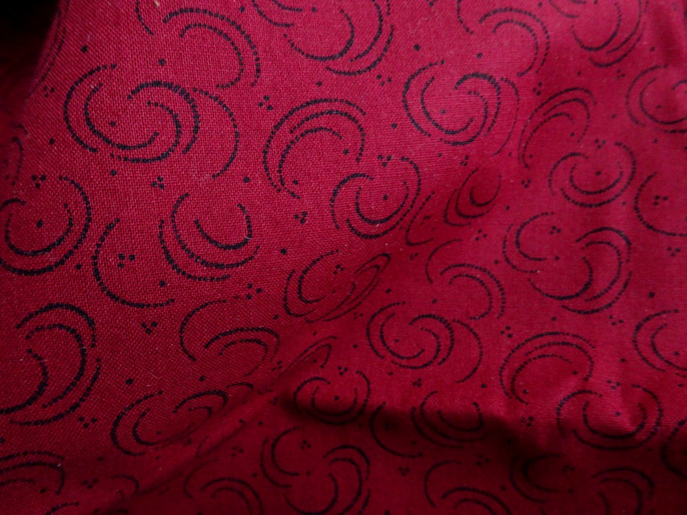 JINNY BEYER TURKEY REDS AND BOTTLE GREENS FABRIC-1 YARD X WOF-RED/MAROON-OOP-HTF