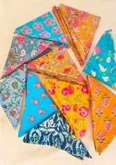 100 Mix Charm Pack Cotton Squares Patchwork Bundle Scraps Lot