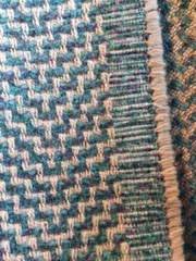 Glanville/Teal by GP & J Baker. Width : 137 cm. Length : 3.50 metres