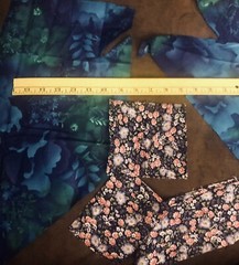 Stash Builder Novelty Florals Batik 20 Different Remnants Pieces READ for Sizes