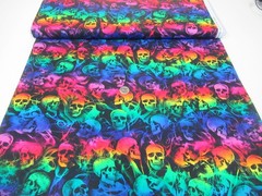 Timeless Treasures quilt-craft fabric RAINBOW SKULLS 2 yds (cd-4098) Day Of Dead