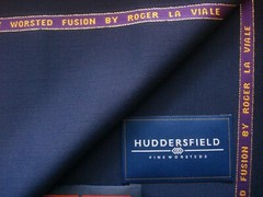 SUPER 120’s HIGH TWIST WOOL BLEND SUITING FABRIC Lt. Navy BY Roger La Viale=3.4m