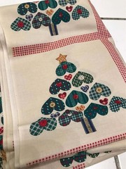 3 yards Christmas tree with buttons sewing fabric beige cheater quilt design