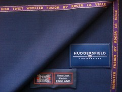 SUPER 120’s HIGH TWIST WOOL BLEND SUITING FABRIC Lt. Navy BY Roger La Viale=3.4m