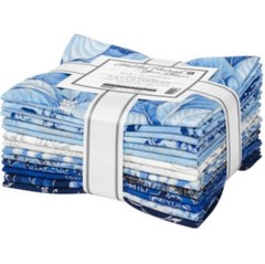 Fat Quarter Bundle Holiday Flourish Snow Flower Blue 14 Cotton Precuts M204.26
