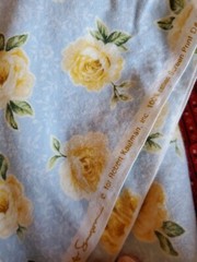 Sewing Fabric Blue Yellow Rose “Sweet Dreams” Flannel Robert Kaufman 44×45″ 1yd+