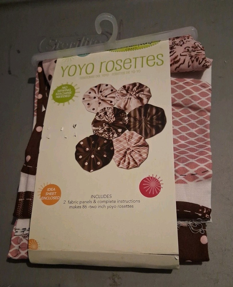 Daisy Kingdom YoYo Rosettes Cut N Sew Craft Kit Cotton Fabric
