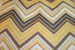 3 Yds Upholstery Tapestry Fabric Chevron ZIG ZAG Yellow Brown 58″ x 108″ BTP