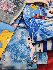 Small Lot Scrap Fabric Pieces Quilting Crafts Mixed Prints Novelty Remnants