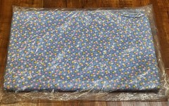 VTG Marcus Brothers Textiles Sample Cut 8187 Light Blue Flower Daisies – 5 Yards