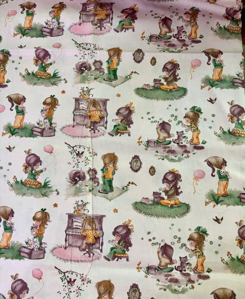 VTG Manes Fabric Little Girls Lavender Background 2.5 Ydsx44 Quilt