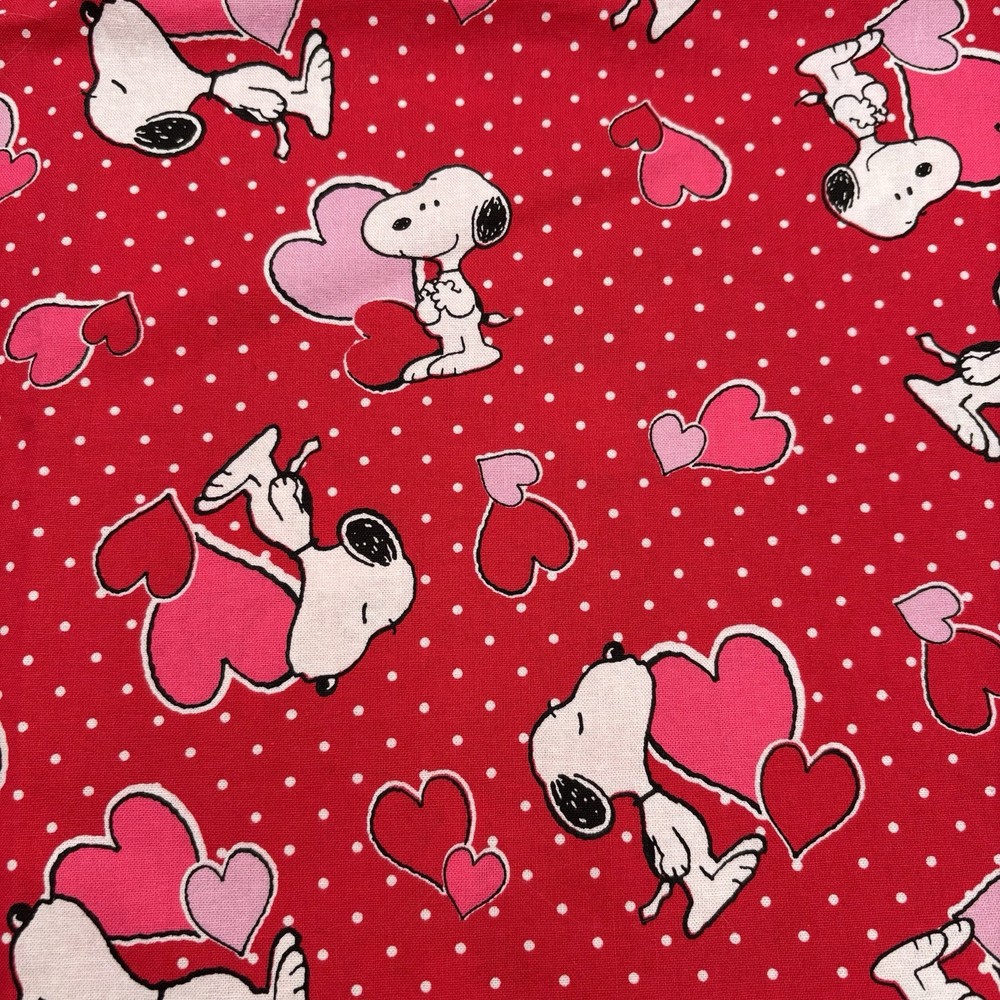 1 Yard x 43” PEANUTS SNOOPY HEART TOSS VALENTINE POLKA DOTS FABRIC RED CP66042