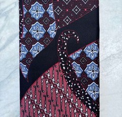 Batik Cotton Fabric | Classic Floral | Shirt / Baju Kurung / Table Cloth