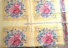 1 panel 18″ Bouquet of Flowers in Dark Yellow Border Quilt/Pillow Blocks, Dirty