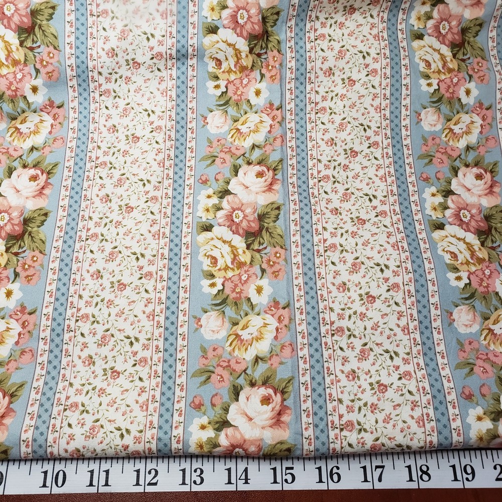Vtg Faye Burgos for Marcus Bros Floral Striped Cotton Fabric 4 Yards Roses