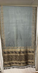 Exquisite Floral & Paisley Border Silk Sari Sage Green 5.5 In Length 44″ Wide
