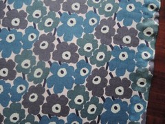 【NEW】Marimekko ” MINI UNIKKO ” light weight fabric for clothing 137x100cm
