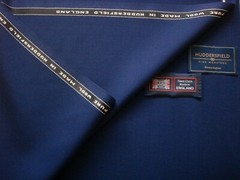 100% SUPER 130’s WOOL SUITING FABRIC IN Navy MADE IN Huddersfield England– 3.4 m