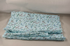 Blue Floral Flower Fabric 30″x30″ Material Scrap Remnant Red Green