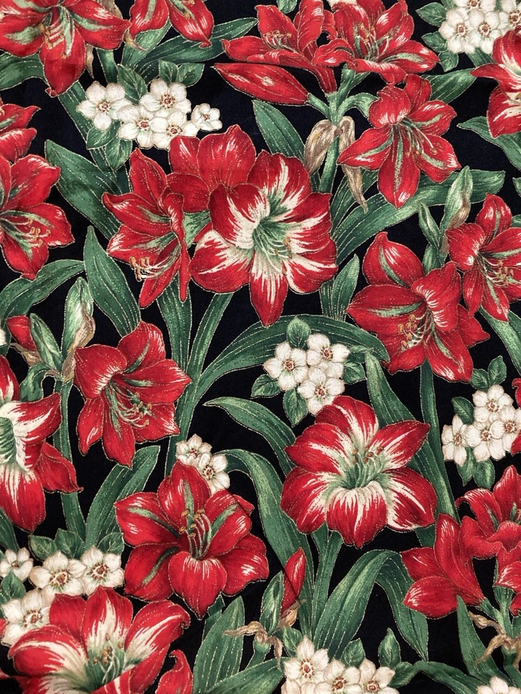 Red Christmas Amaryllis Flowers on Hunter Green VTG Cranston Fabric 1.1Y x 44″W