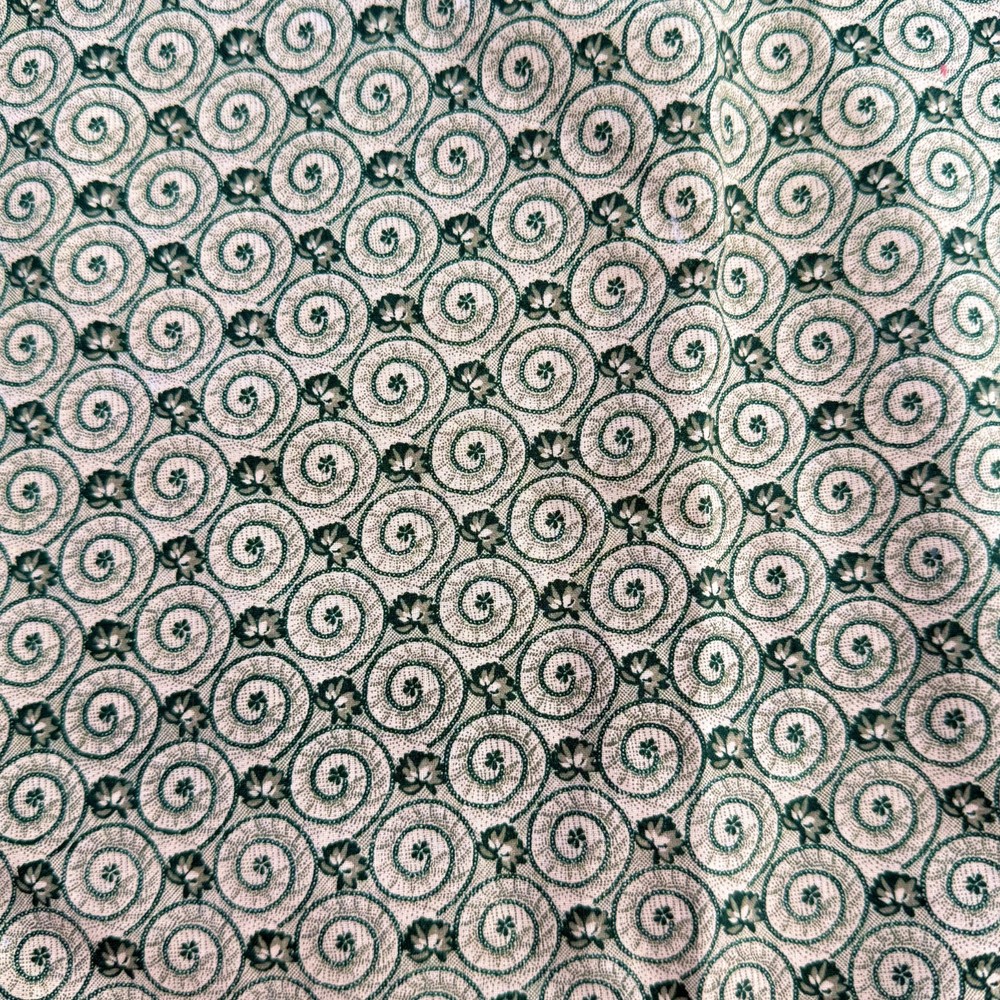 Green Spiral Swirl Cotton, Vintage General Fabrics Company – 2.75 yd, 44″