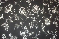 2.94 yd Embroidered Fabric Floral Jacket 13 oz Black White Upholstery 50″ x 106″