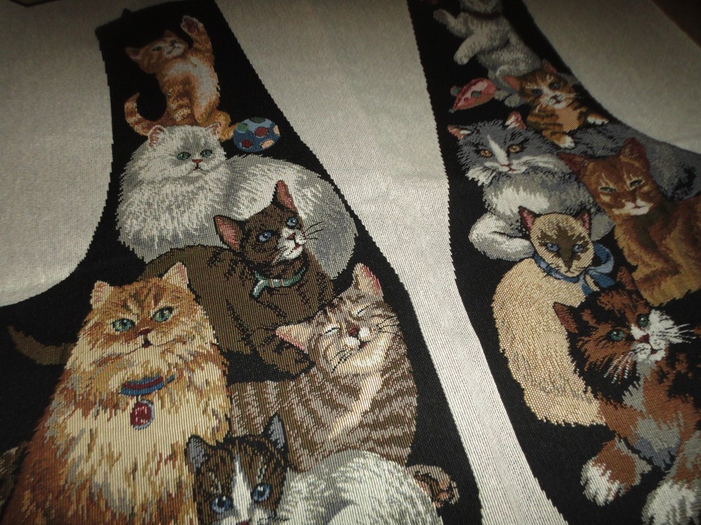 TAPESTRY PRINT SIAMESE CAT KITTENS OR PUPPY DOGS DALMATIONS 30 X 30 BROWN BLACK