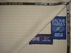 95% SUPERFINE WOOL + 5% POLYAMIDE SUITING FABRIC MADE IN ENGLAND = 5.23 m