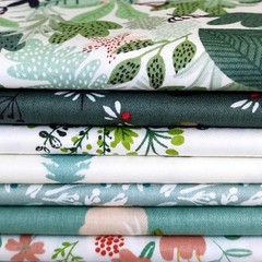 Qililandiy 7 Pcs Green Floral Fat Quarters Fabric Bundles 22 Inches,