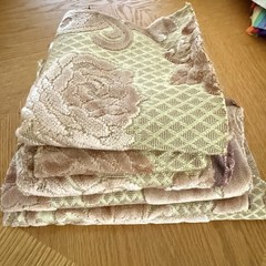 Vintage Upholstery Fabric Scrap Lot 4.5 lbs Tapestry Brocade Floral Swatches