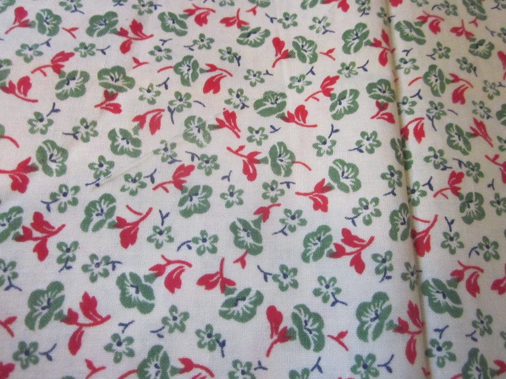 F7409, AUNT GRACE, 1930’S REPRODUCTIONS, A HARD TO FIND FLORA PRINT, 1 YARD,