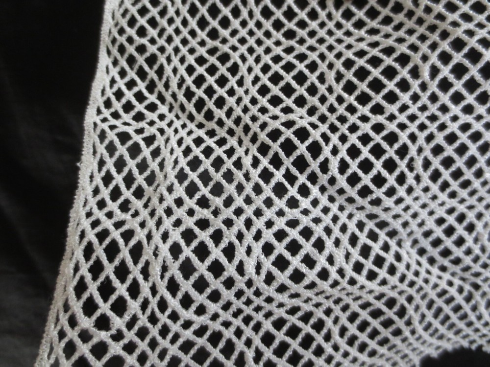 4495. Synthetic WHITE MESH FABRIC – 11″ x 5-3/4 yds.