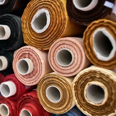 60 yard fabric roll, drapery, 100% cotton, trailing leaves, birds, hydrangea