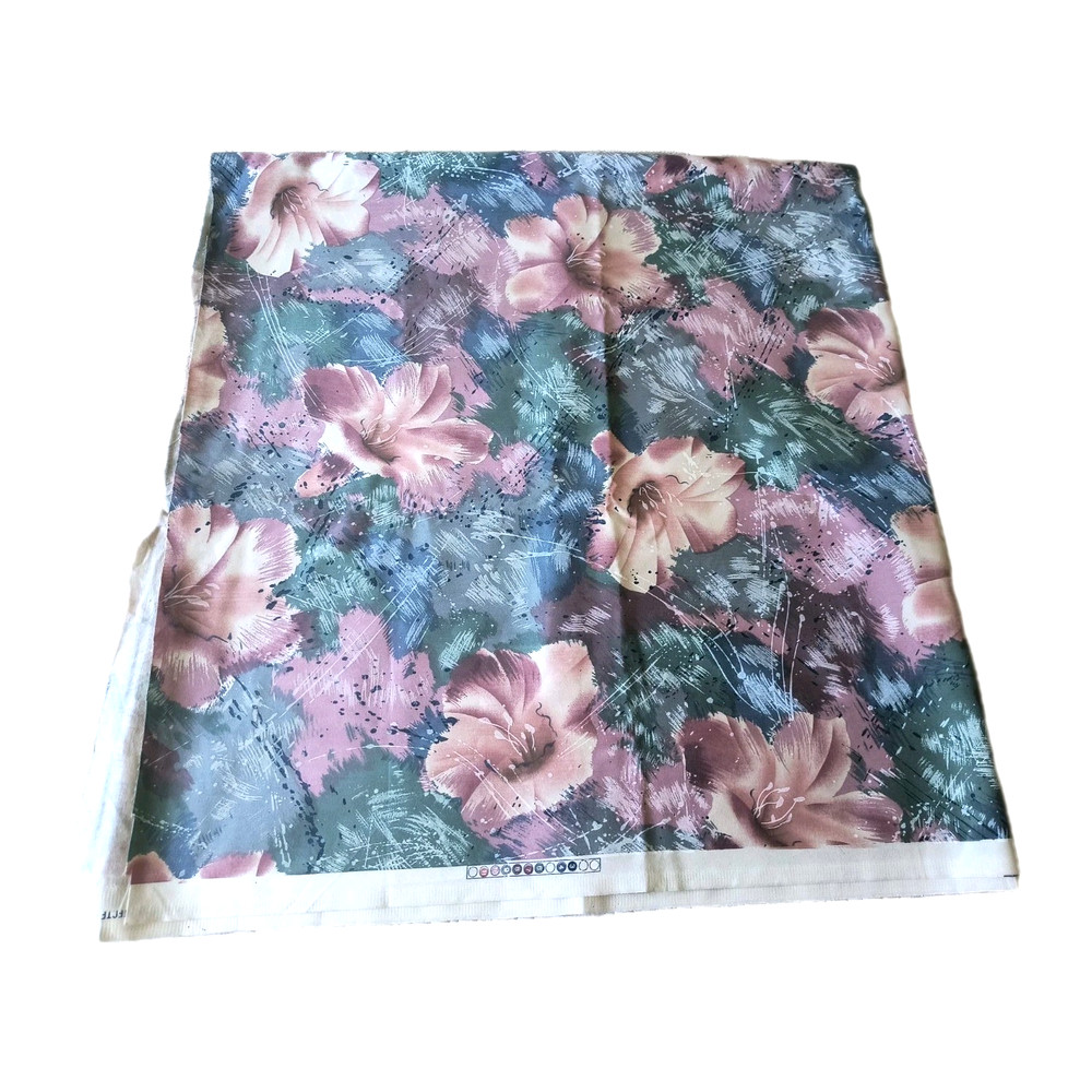 Stanley King Studio Home Decorating Fabric Lg Floral Print Polished Cotton 3 yd