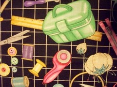 SEWING MAT SEW SUPPLIES THREAD PIN CUSHION BLK COTTON FABRIC FQ